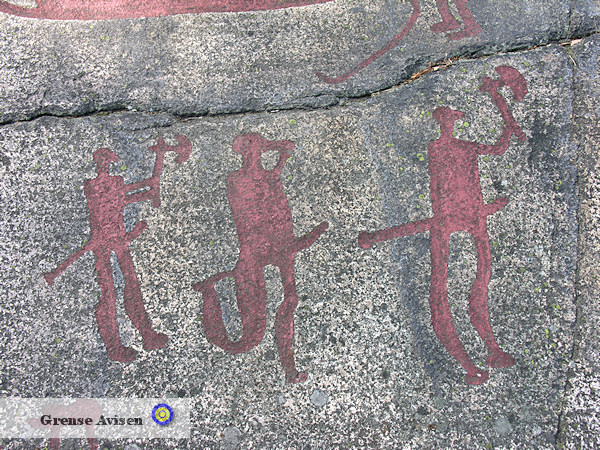 Fossums hällristningar i Tanum, Bohuslän är från bronsåldern, ca 1500 – 1000 f.Kr.