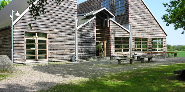 Hällristningsområdet i Tanum och Vitlycke är ett område i Bohuslän med hällristningar från bronsåldern. Den största av hällarna är Vitlyckehällen.